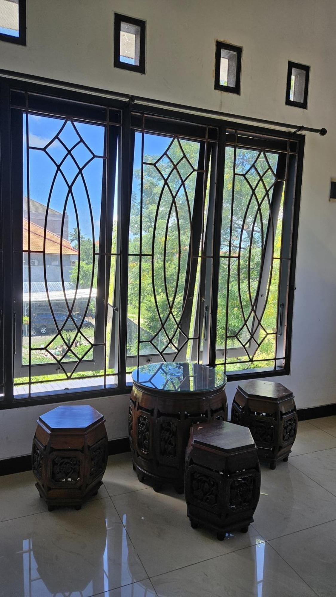 Fora Capsule Hostel Tuban Kuta Lombok Εξωτερικό φωτογραφία